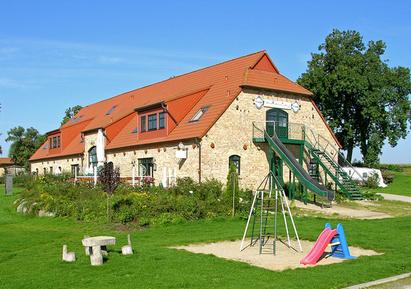  Für 4 Personen: Hübsches Apartment / Ferienwohnung in der Region Putbus-Altkamp