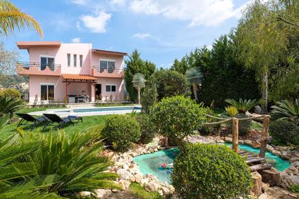 Ferienhaus, Privater Pool