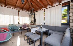 Gemütliches Ferienhaus : Region Boljevici für 6 Personen