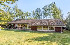 Gemütliches Ferienhaus : Region Marielyst für 12 Personen