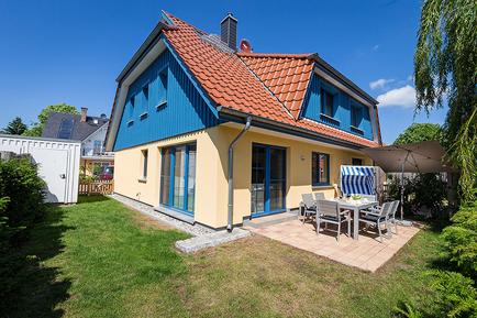 Gemütliches Ferienhaus : Region Zingst für 8 Personen