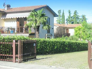 Gemütliches Ferienhaus : Region Lazise für 4 Personen