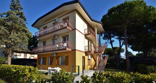 Für 5 Personen: Hübsches Apartment / Ferienwohnung in der Region Bibione