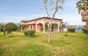 Gemütliches Ferienhaus : Region Calatabiano für 11 Personen