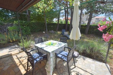  Für 4 Personen: Hübsches Apartment / Ferienwohnung in der Region Zidariki