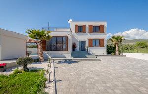 Gemütliches Ferienhaus : Region Plano für 10 Personen