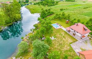 Gemütliches Ferienhaus : Region Prozor für 9 Personen