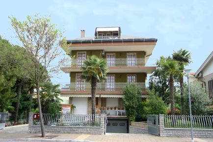  Für 5 Personen: Hübsches Apartment / Ferienwohnung in der Region Lignano Sabbiadoro