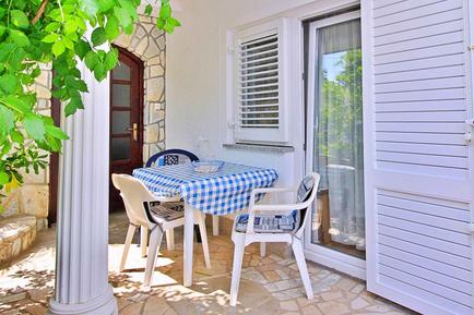  Für 3 Personen: Hübsches Apartment / Ferienwohnung in der Region Šilo