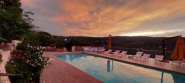 Ferienwohnung mit Pool Ferienwohnung mit Pool