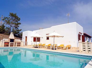 Ferienhaus mit Pool Ferienhaus mit Pool