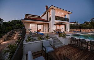 Gemütliches Ferienhaus : Region Radici für 10 Personen