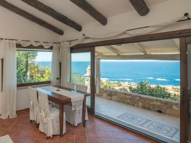 Gemütliches Ferienhaus : Region Costa Paradiso für 6 Personen