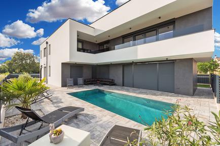 Ferienhaus, Privater Pool
