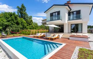 Ferienhaus, Privater Pool