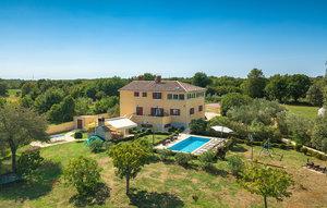 Gemütliches Ferienhaus : Region Sišan für 10 Personen