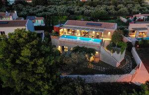 Gemütliches Ferienhaus : Region Fazana für 8 Personen