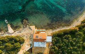 Gemütliches Ferienhaus : Region Pašman für 6 Personen