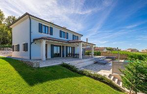 Gemütliches Ferienhaus : Region Bajkini für 8 Personen