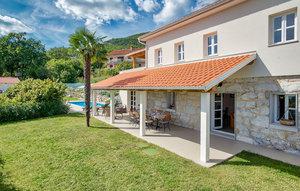 Gemütliches Ferienhaus : Region Poljane für 8 Personen