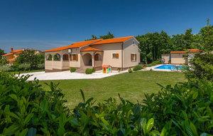 Gemütliches Ferienhaus : Region Cukrici für 6 Personen