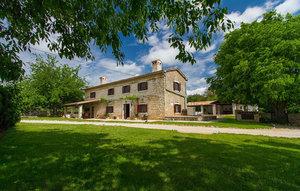 Gemütliches Ferienhaus : Region Cukrici für 6 Personen