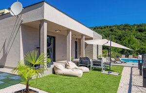 Gemütliches Ferienhaus : Region Poljane für 6 Personen