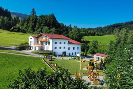  Für 11 Personen: Hübsches Apartment / Ferienwohnung in der Region Bayern
