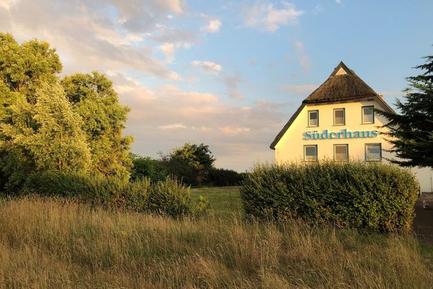  Für 2 Personen: Hübsches Apartment / Ferienwohnung in der Region Neuendorf auf Hiddensee