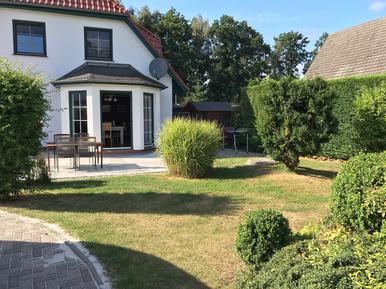 Gemütliches Ferienhaus : Region Zingst für 5 Personen