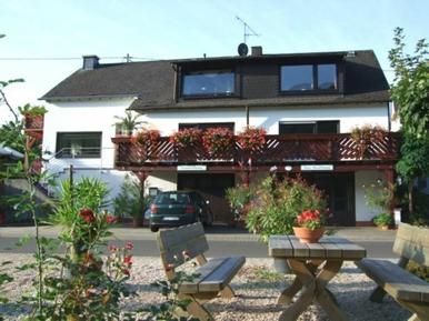 Gemütliches Ferienhaus : Region Lösnich für 3 Personen