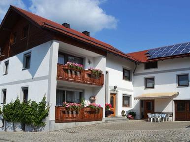 Gemütliches Ferienhaus : Region Arrach für 4 Personen