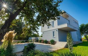 Gemütliches Ferienhaus : Region Medulin für 10 Personen