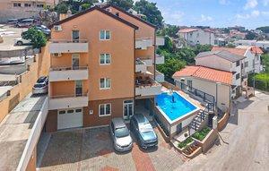  Für 4 Personen: Hübsches Apartment / Ferienwohnung in der Region Baska Voda