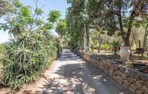 Gemütliches Ferienhaus : Region Acque Dolci für 8 Personen