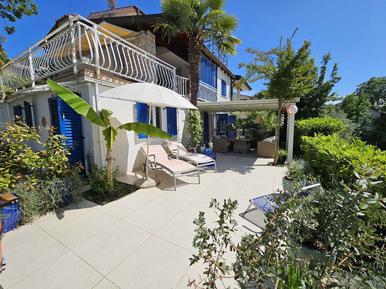  Für 4 Personen: Hübsches Apartment / Ferienwohnung in der Region Njivice