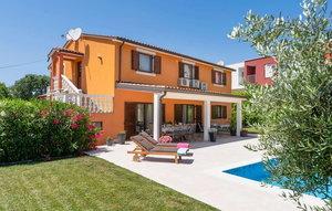 Gemütliches Ferienhaus : Region Valica für 8 Personen