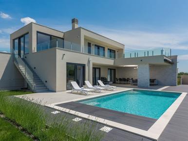 Gemütliches Ferienhaus : Region Brtonigla für 6 Personen