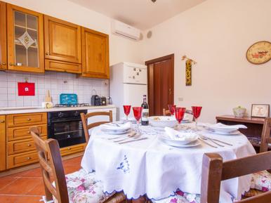 Gemütliches Ferienhaus : Region Pescia für 5 Personen