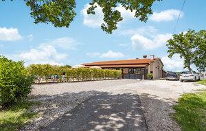 Gemütliches Ferienhaus : Region Markoci für 11 Personen