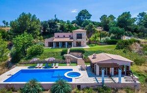 Gemütliches Ferienhaus : Region Cala Romántica für 8 Personen