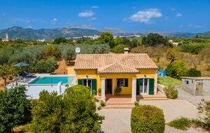 Gemütliches Ferienhaus : Region Búger für 4 Personen