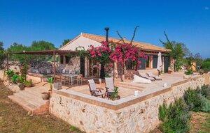 Gemütliches Ferienhaus : Region Santa Margalida für 5 Personen