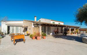 Gemütliches Ferienhaus : Region Montuïri für 5 Personen