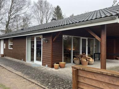 Gemütliches Ferienhaus : Region Ostjütland für 8 Personen