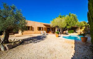 Gemütliches Ferienhaus : Region Cala Bona für 6 Personen