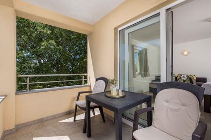  Für 4 Personen: Hübsches Apartment / Ferienwohnung in der Region Bogoviki