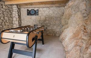 Gemütliches Ferienhaus : Region Zmijavci für 7 Personen