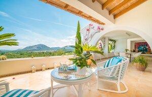 Gemütliches Ferienhaus : Region Pollenca für 8 Personen
