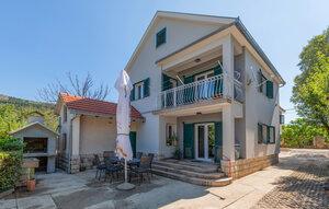 Gemütliches Ferienhaus : Region Donji Proloâac für 10 Personen